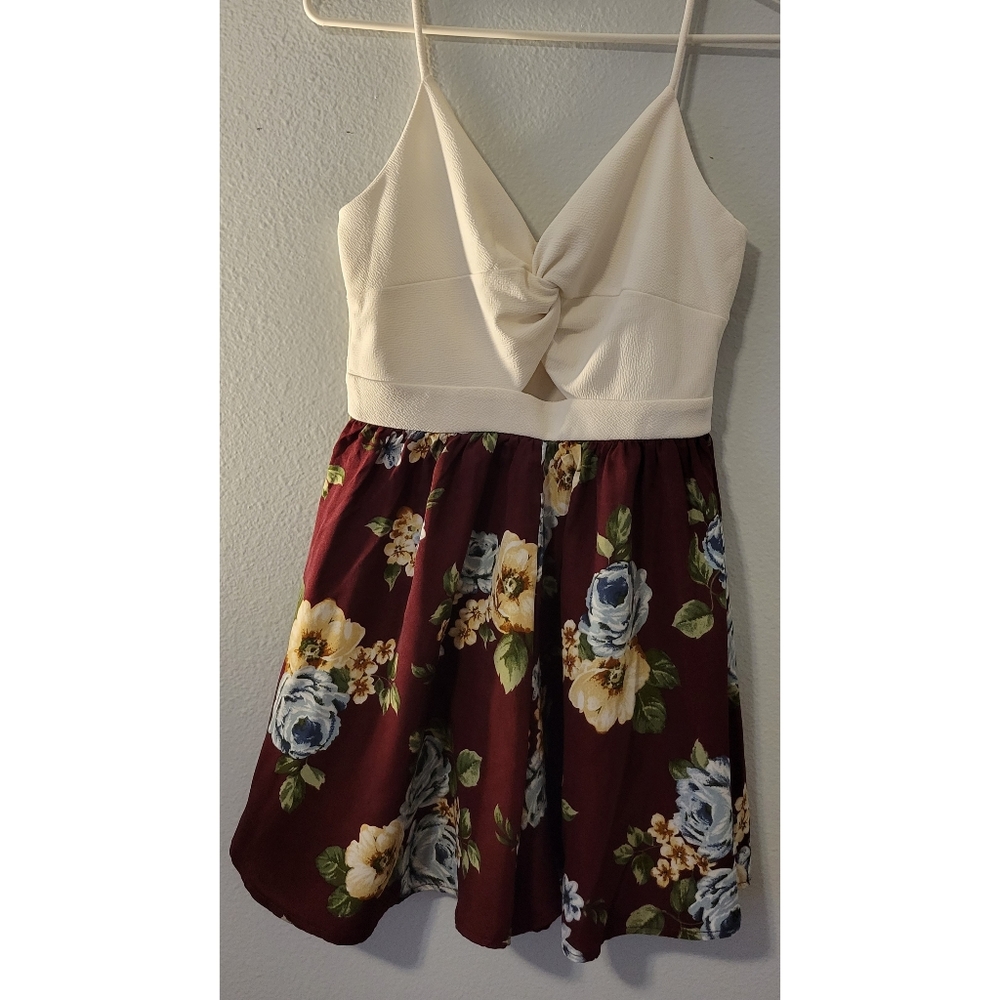 Women dress